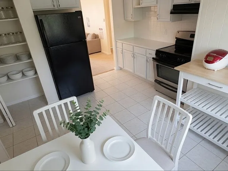 7501 Country Ln #L2 — Photo 3