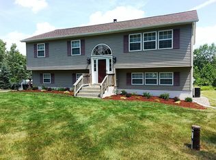 29 Mecca Dr, Salisbury Mills, NY 12577