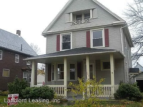 203 W 26th St photo 1