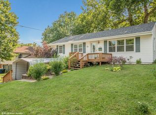 1800 E 31st Ct, Des Moines, IA 50317