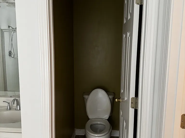 1223 Crescentwood Ln — Photo 14