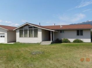 296 Meadow Rd, Stevensville, MT 59870