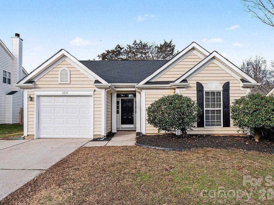 1st image of 3923 Cedar Hill Dr