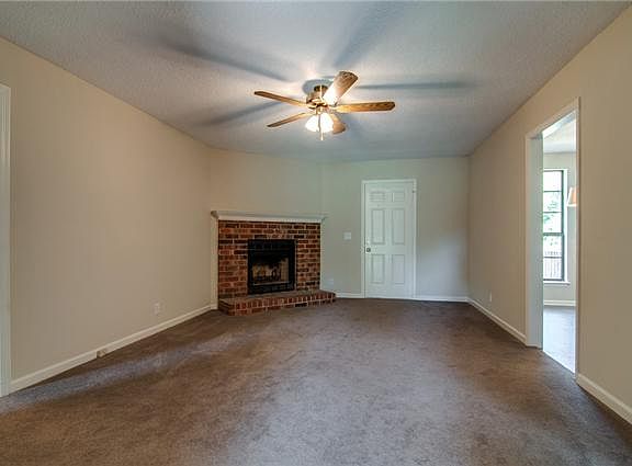 4th image of 3749 Brickmont Dr