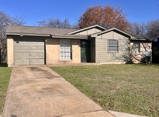 591 Summit Ridge Dr, Duncanville, TX 75116