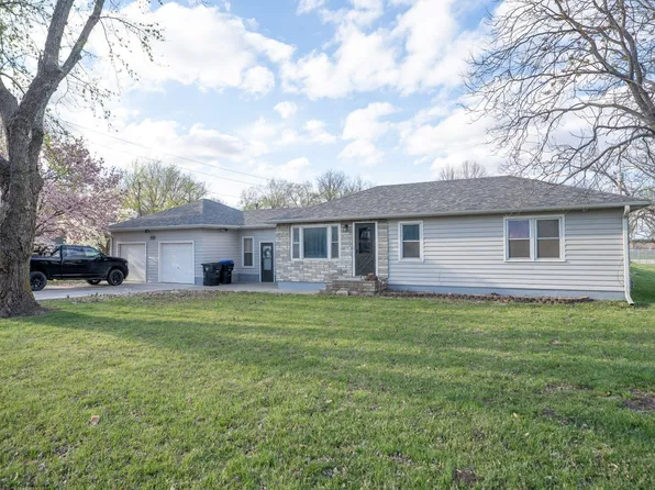 3200 NE Seward Ave, Topeka, KS 66616