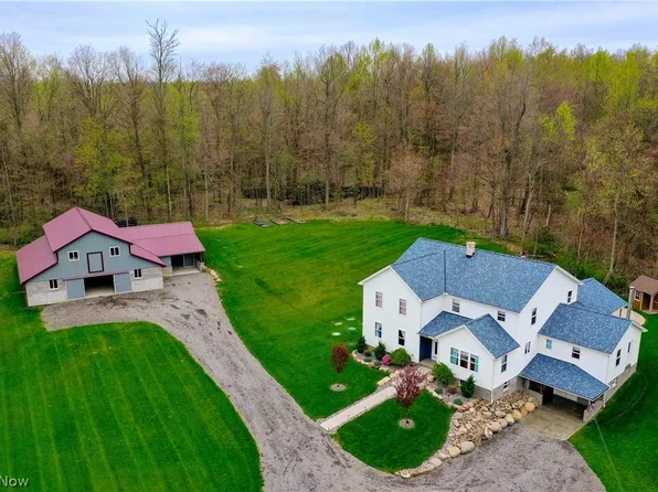 14730 Durkee Rd, Burton, OH 44021