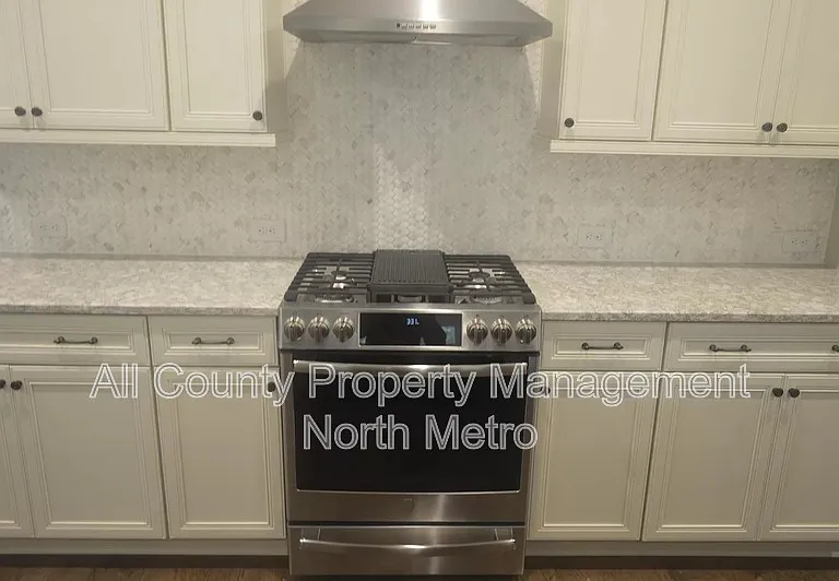 11929 Ashcroft Bnd — Photo 5