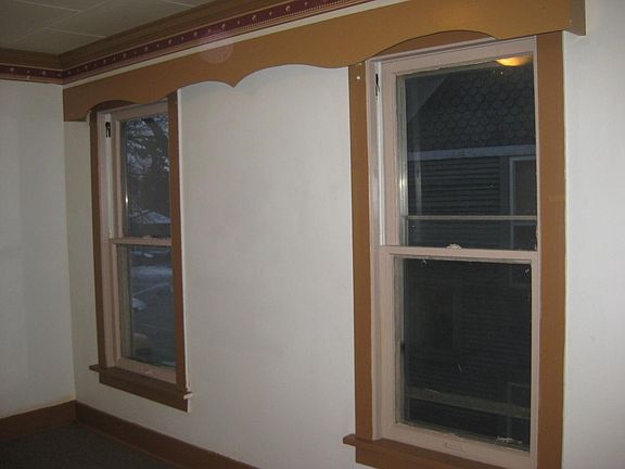 5th image of 237 S Lincoln Ave