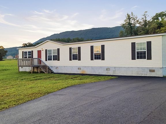 4th image of 233 Orange Ln