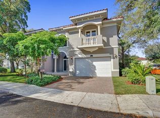 3564 Forest View Cres, Dania Beach, FL 33312