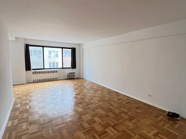200 E 36th St APT 9F, New York, NY 10016