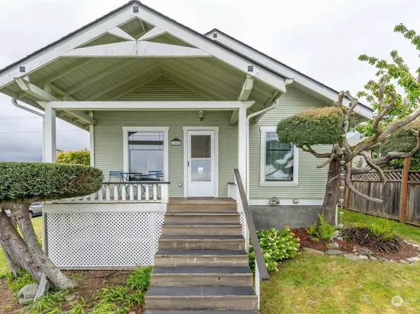 804 W 5th Street, Port Angeles, WA 98363