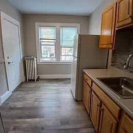 15 Allen Place — Photo 3