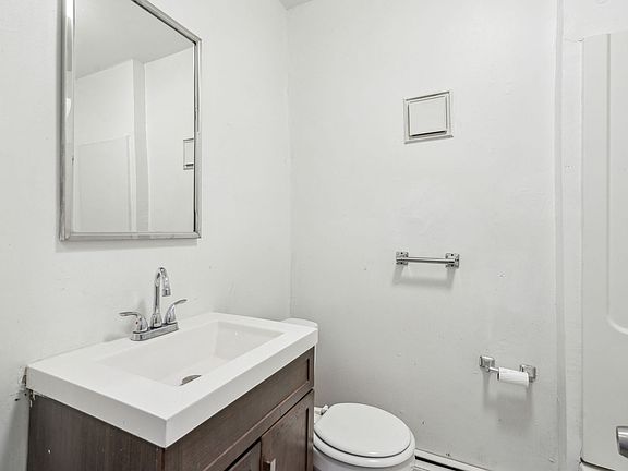 5th image of 3509-15 Indian Queen Ln #3511-3