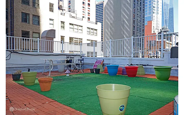 Rented by Douglas Elliman | media 37