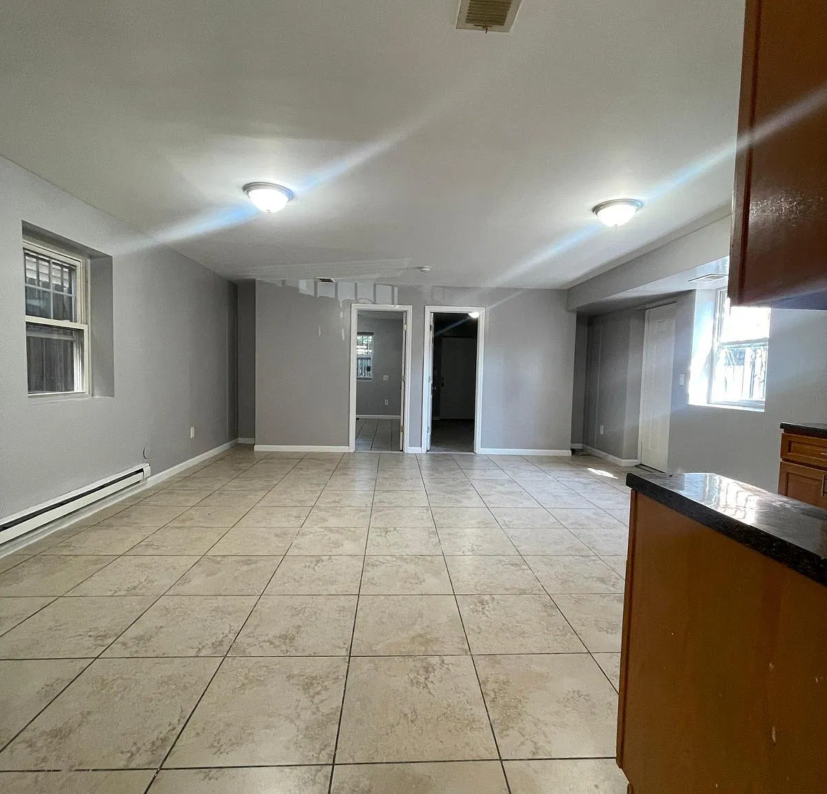 2 bed, 800 sqft, $1,850 — Photo 2