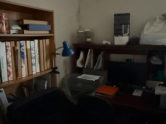 5th image of 2727 Rhawn St