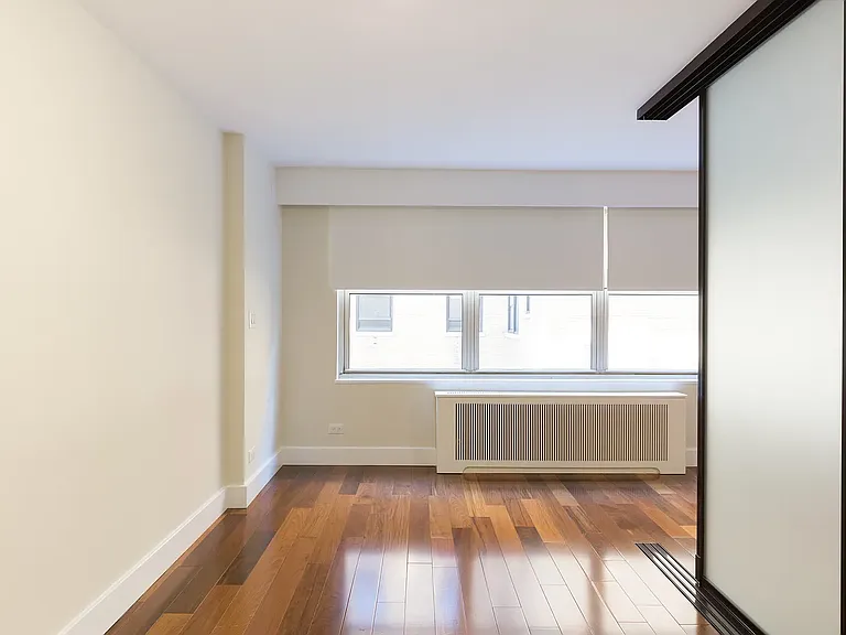 210 W 89th St #9C — Photo 2