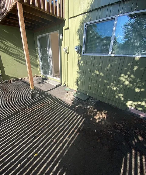 12430 SW Ash Ave #1 — Photo 16