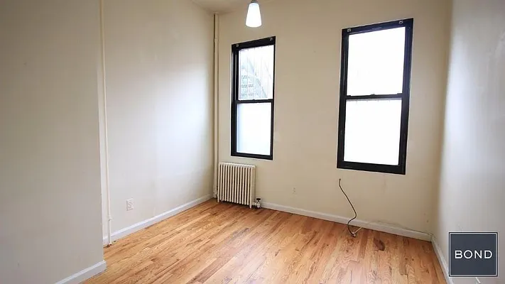 Rented by Bond New York | media 27