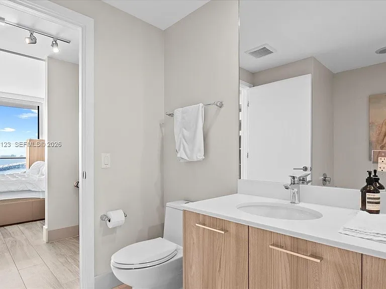 501 NE 31st St #1201 — Photo 21