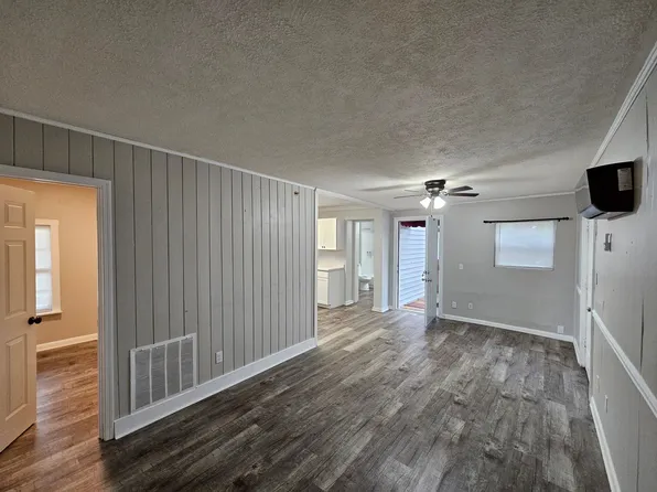 301 S Magnolia St #1, Maryville, TN 37803
