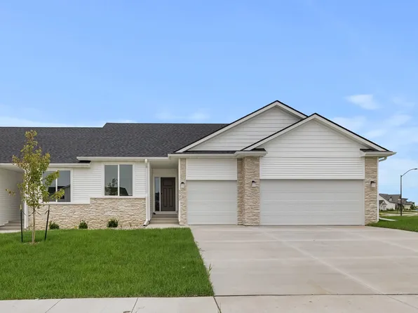 5722 NE Creek Ridge Dr, Ankeny, IA 50021