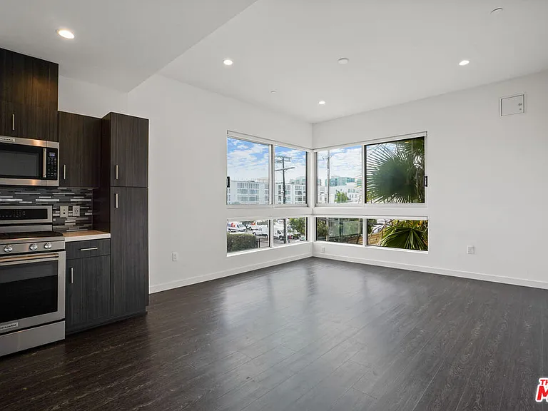 4140 Glencoe Ave #315 — Photo 3