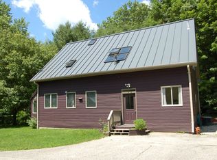 84 W Mountain Rd, Lenox, MA 01240