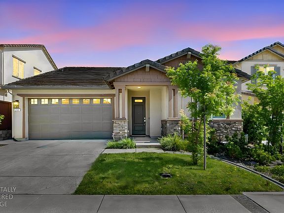 2nd image of 4657 S Hills Dr