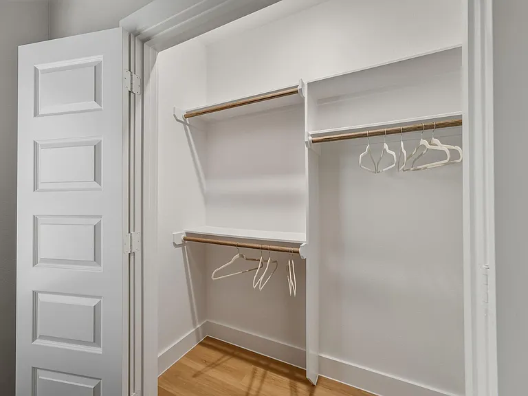 3539 Mount Pleasant St #A — Photo 40