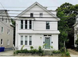 596 Smith St FLOOR 2, Providence, RI 02908