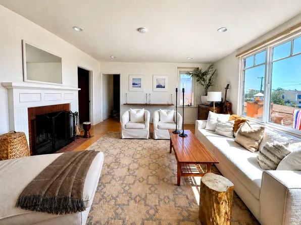 3842 Greenwood Ave, Oakland, CA 94602