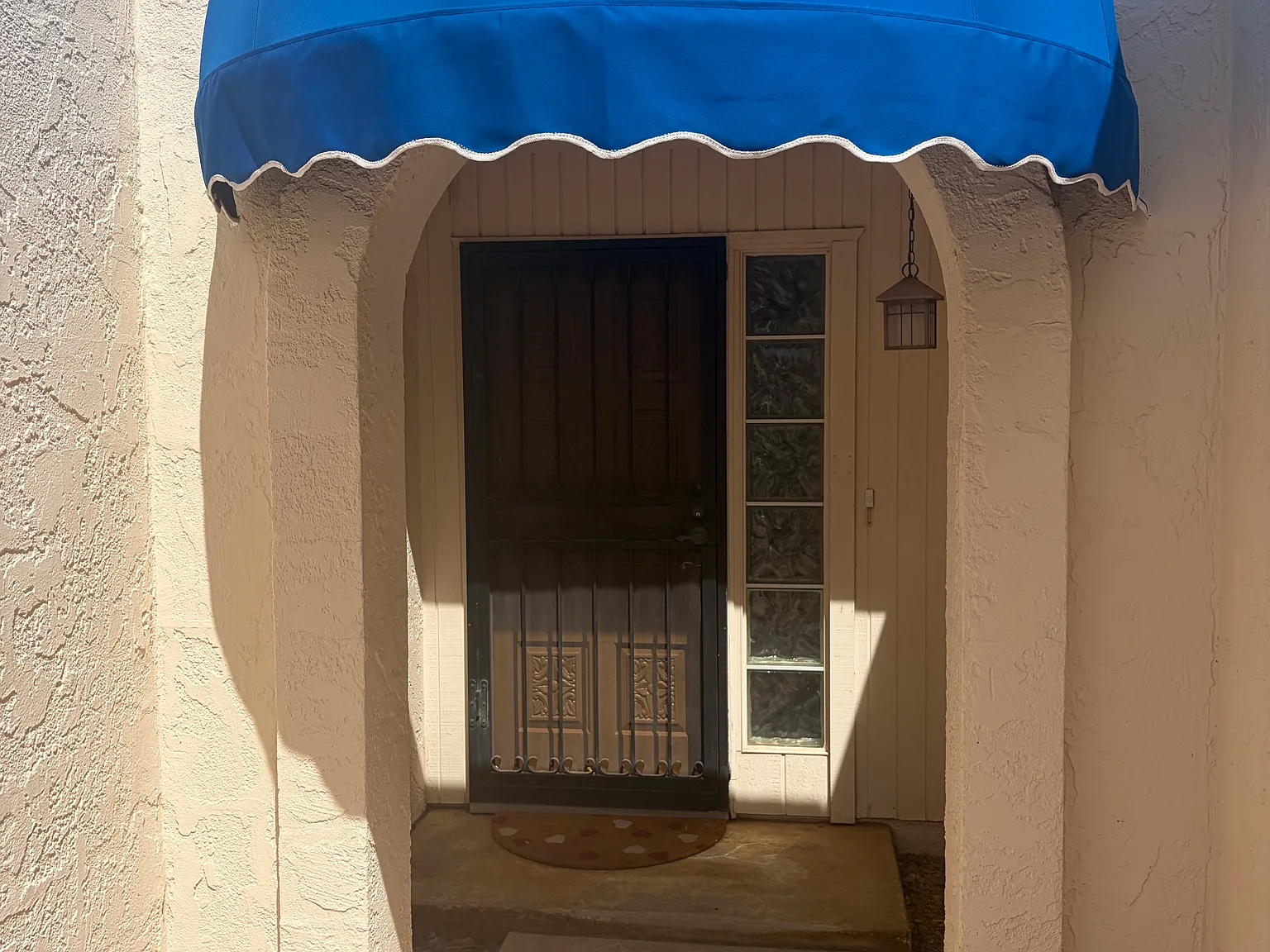 2 bed, 1845 sqft, $2,000 — Photo 2