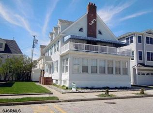 112 S Cambridge Ave, Ventnor, NJ 08406