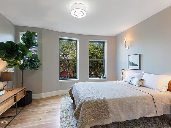 4th image of 790 Saint Johns Pl APT 2A