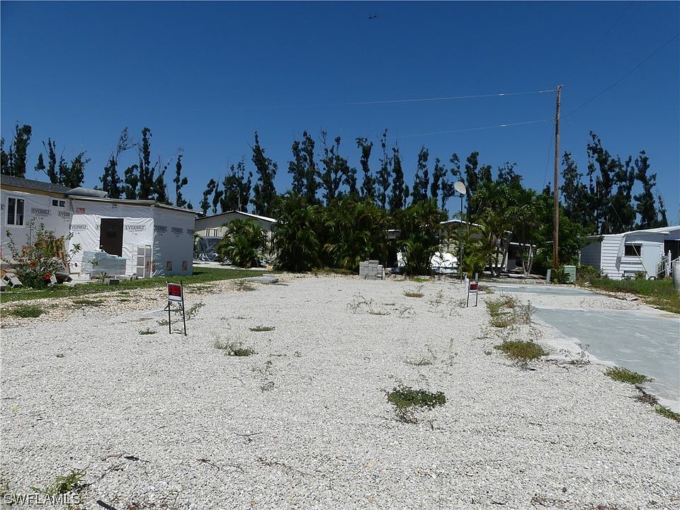 1st image of 7160 Ladyfish Dr