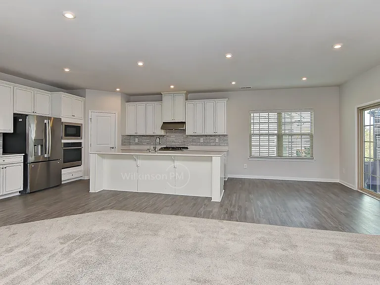 1868 Scarbrough Cir — Photo 11