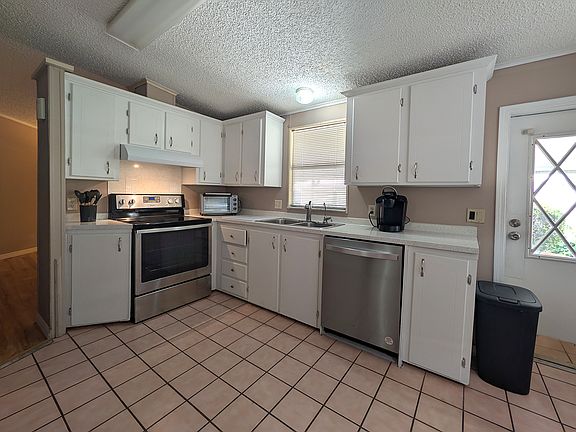 2nd image of 6302 Sundance Dr #182