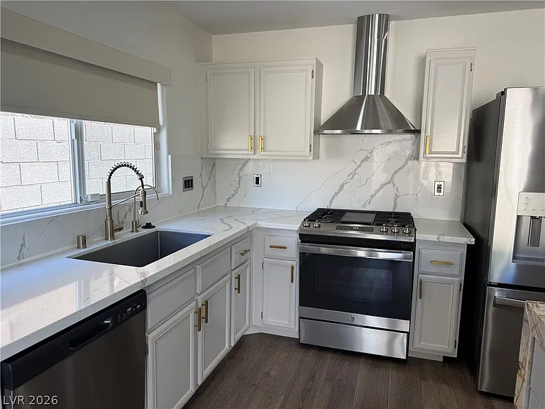 1141 Cathedral Ridge St — Photo 26