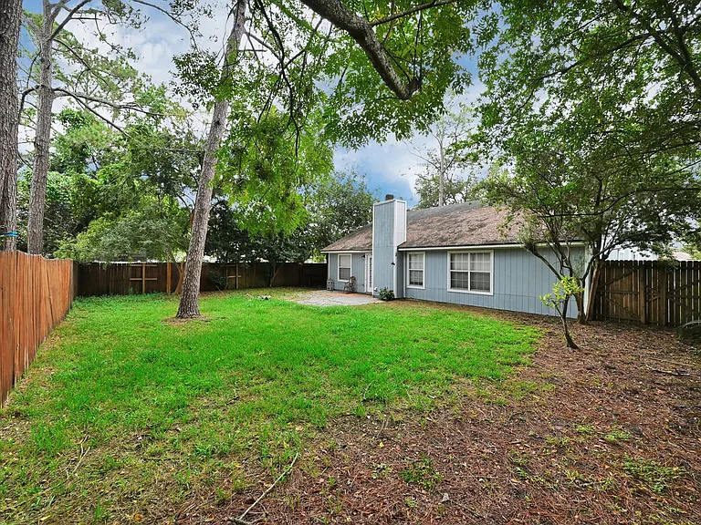 9687 Hersham Ct — Photo 28