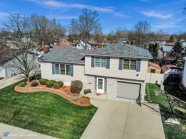 1st image of 16737 Meadowdale Dr