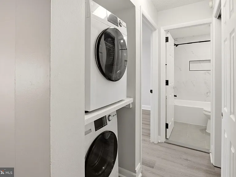 3309 Conrad St #2 — Photo 6