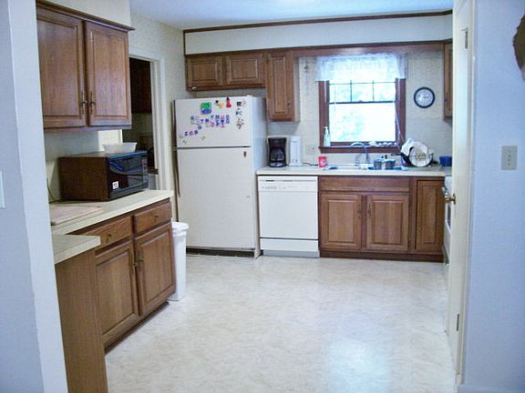 4th image of 522 Knollwood Dr