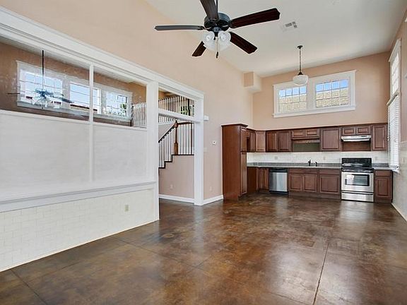 2nd image of 946 Hagan Ave #Haga946