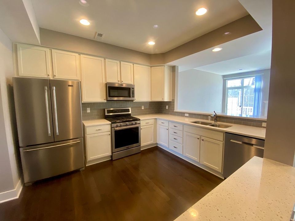 1st image of 2533 W Towne St #61