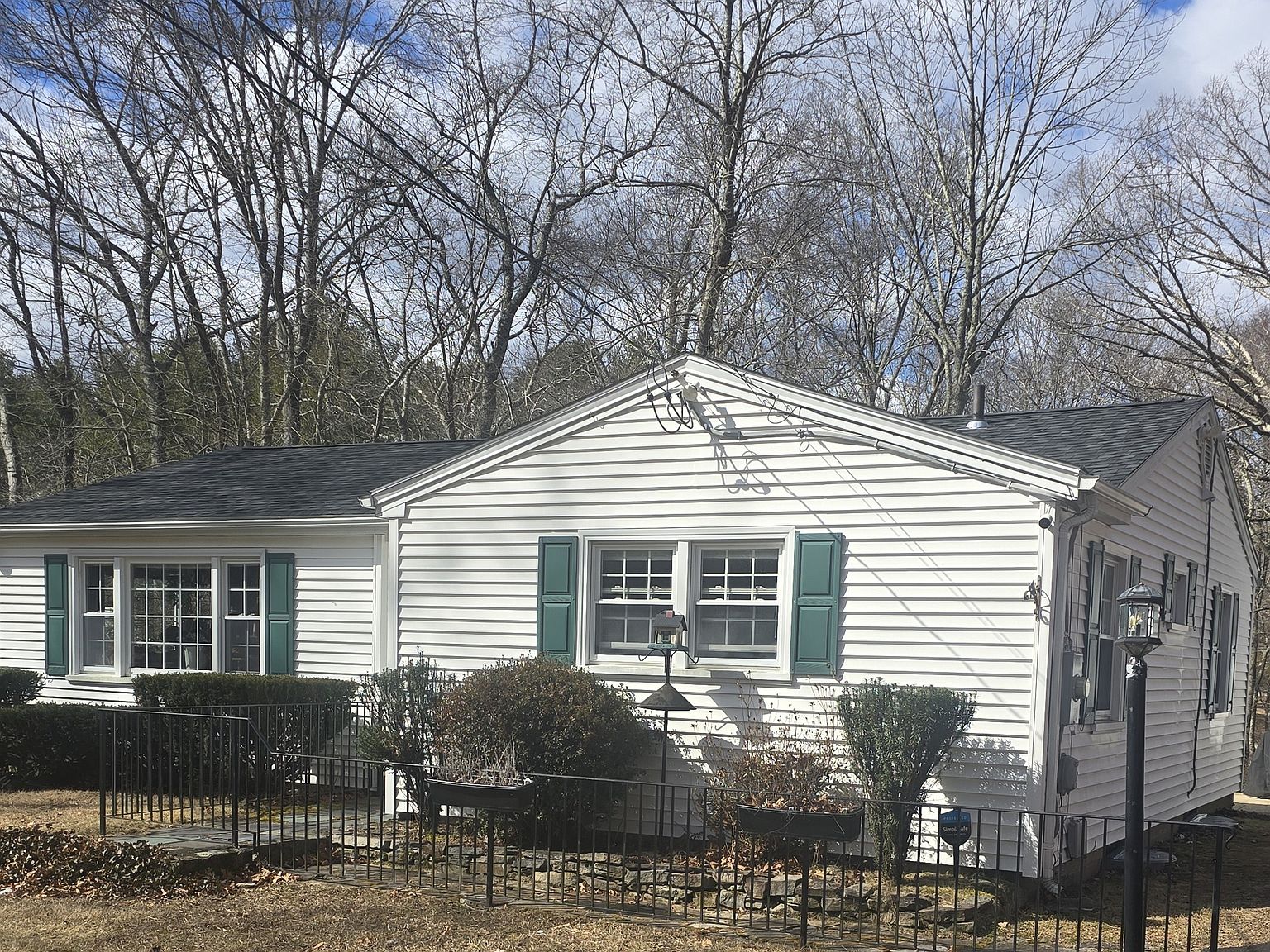 1691 Route 12, Gales Ferry, CT 06335 | Zillow