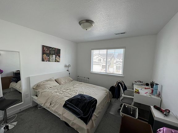 2nd image of 12754 S Quail Lake Dr
