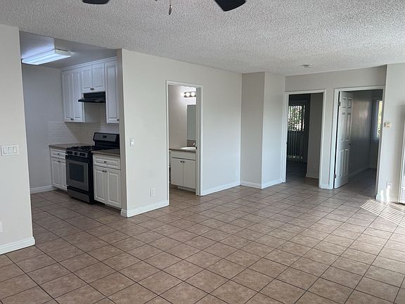 3rd image of 15240 Nordhoff St #35609